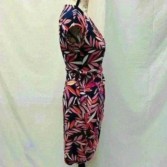 Maggie London Multicolor V Neck Cap Sleeve Wrap Dress Size 6 - Picture 7 of 15